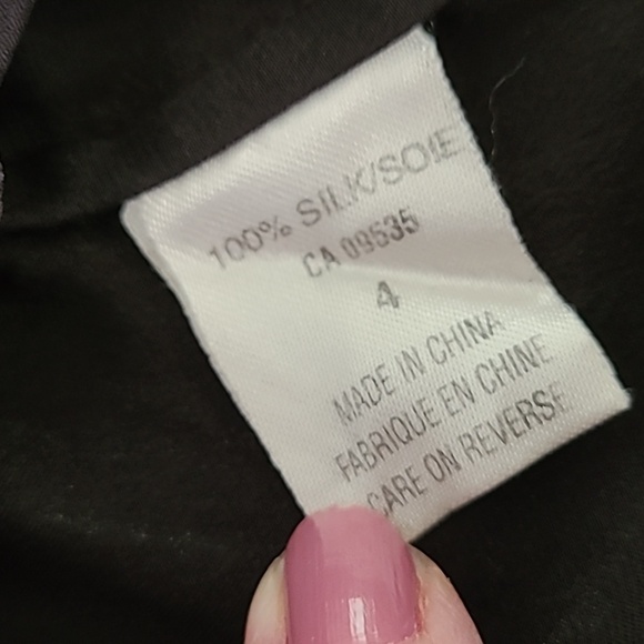 Tahari Silk Top/Shirt ❤️ - Picture 8 of 8